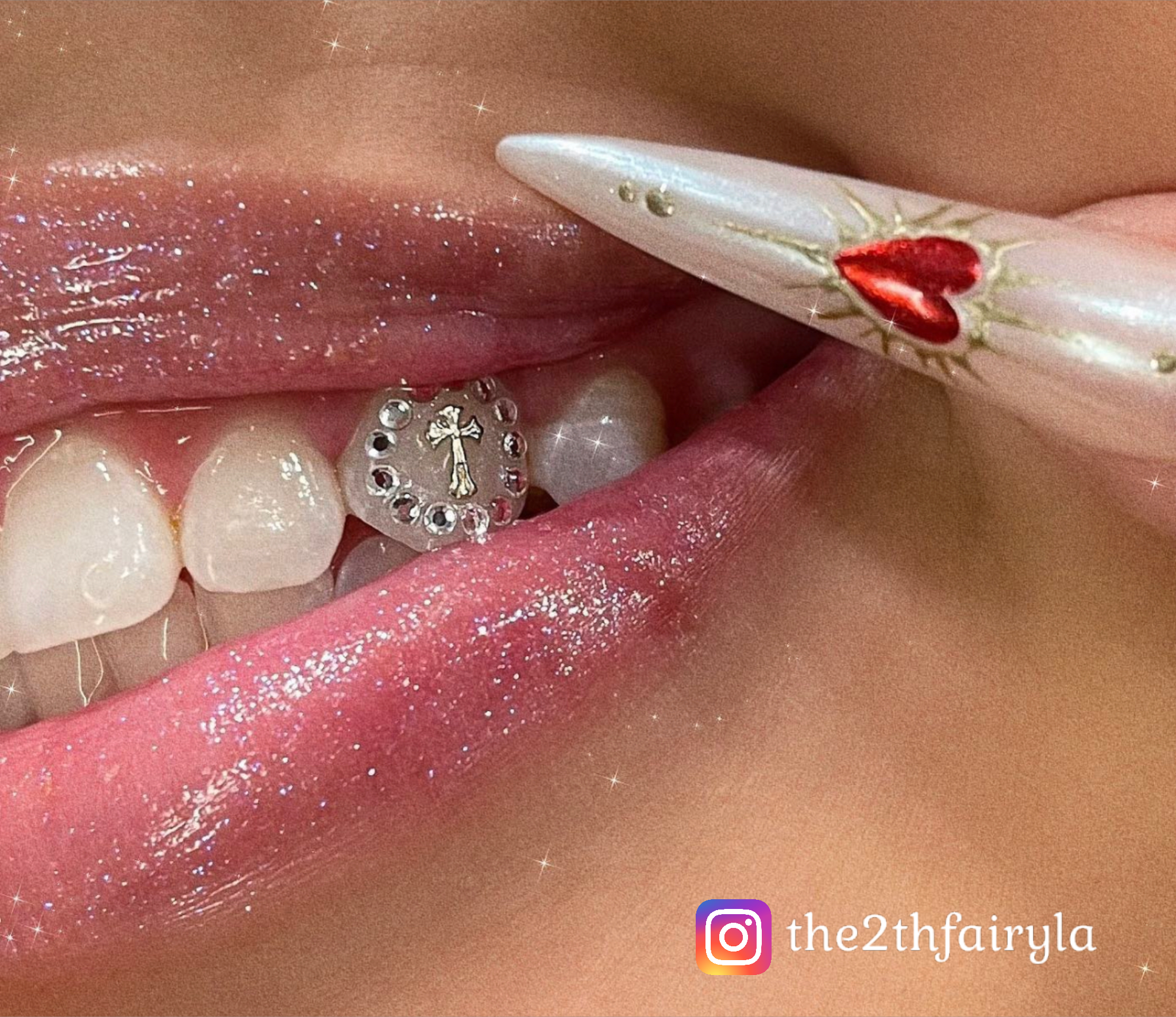 10pcs Love Heart Teeth Gems Crystal Teeth Jewelry Nails Gems Tooth Jewelry  Gems 